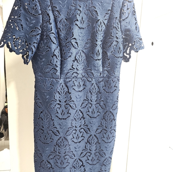 Dress - Picture 3 of 3